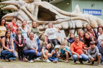 Alunos da Rede Municipal de Ensino ganham viagem cultural ao Zoológico em SP
